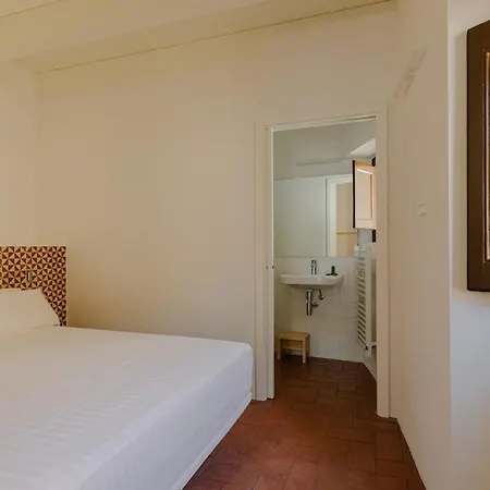 Апартаменты Flateli Santa Clara 01 Жирона